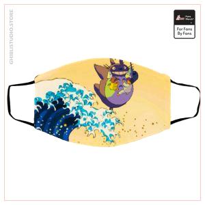 Totoro On The Waves Gesichtsmaske